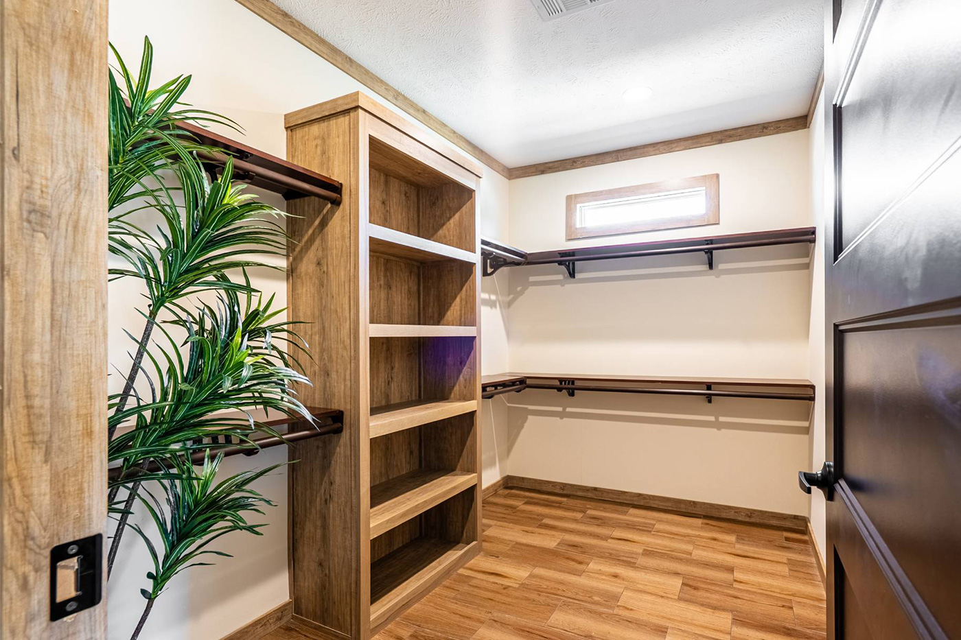 The-Low-Country-CS-3262-utility-2