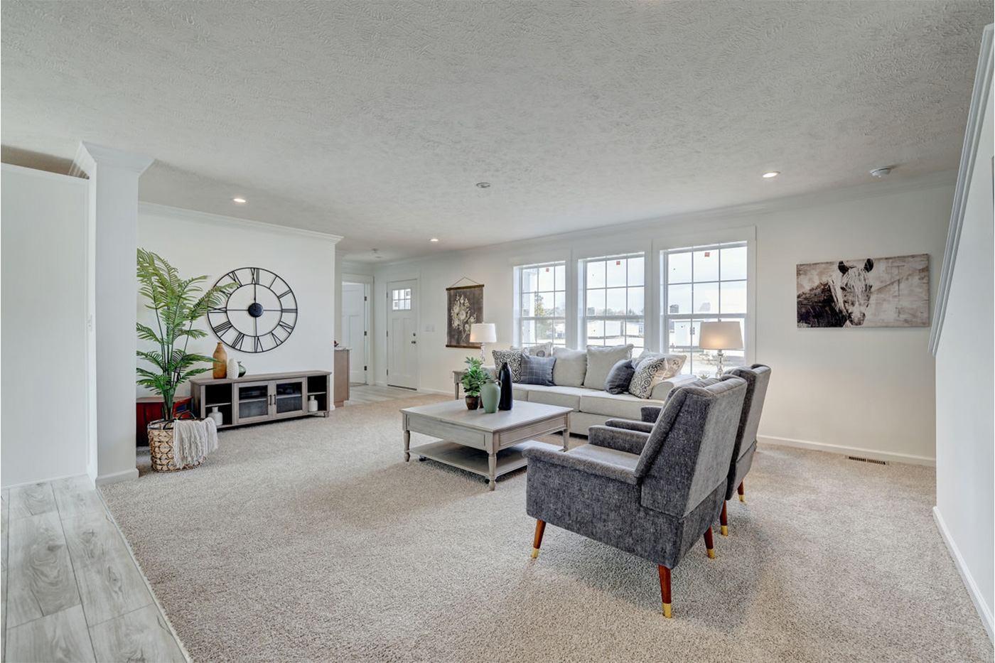 Tillery-III-3260-01-livingroom-1