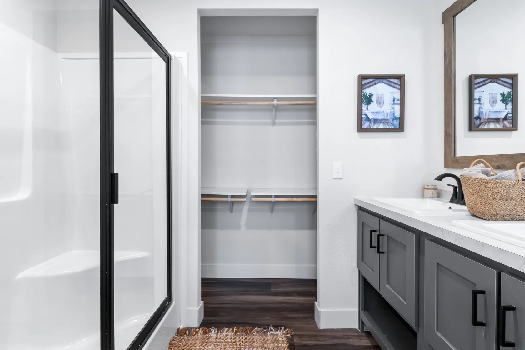 Lexi-Bathroom-Closet